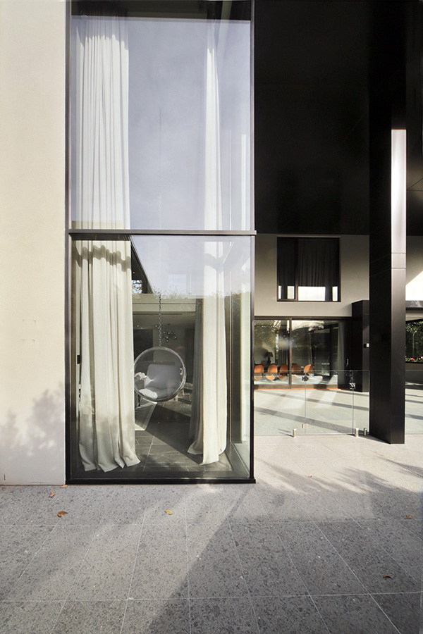 Corner Window - external view