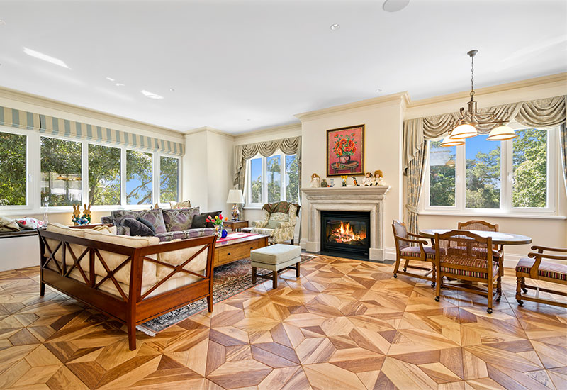 Tilt-and-turn-windows