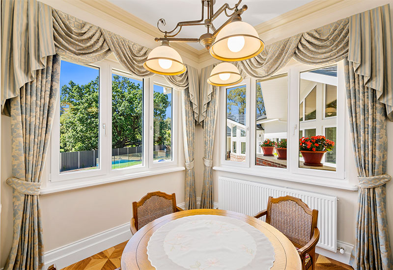 Tilt-and-turn-windows