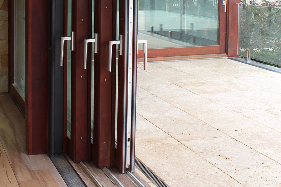Stacker-sliding-doors-detail Stacker-sliding-doors-detail